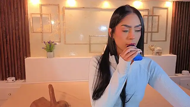 Snapshot of ChloeMoon9 chatting on 25, 9, 2025 ChloeMoon9 online show from 25, 9, 2025