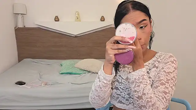 Snapshot of ChloeMoon9 chatting on 13, 1, 2026 ChloeMoon9 online show from 13, 1, 2026