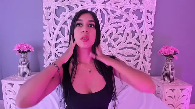 AnnieGibbyns online show from 26, 6, 2026