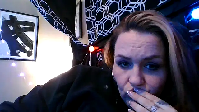 RubyRose33 online show from 19, 3, 2026