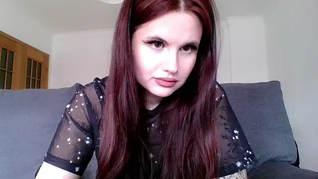 Della Ideal online show from 12, 3, 2025