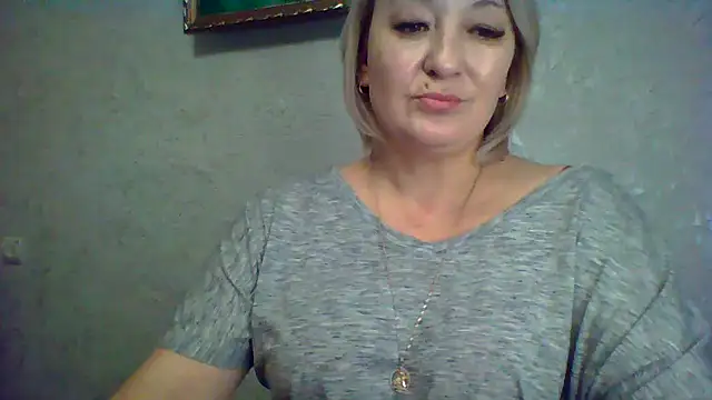 ArielXLoveresss online show from 8, 11, 2025