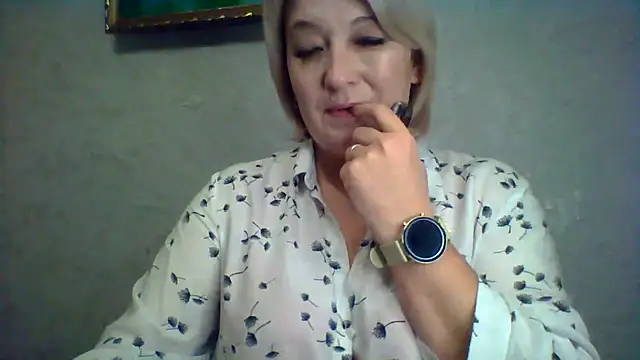 ArielXLoveresss online show from 10, 11, 2025