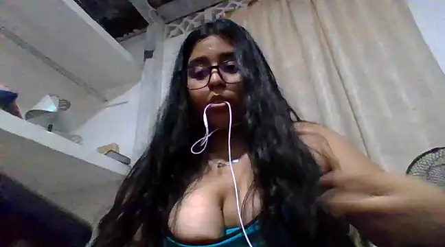 virginbrunette99 online show from 25, 2, 2025