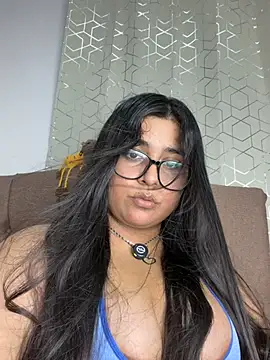 virginbrunette99 online show from 16, 5, 2026