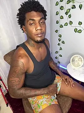 Snapshot of LOGAN_DRAKE chatting on 10, 3, 2025 LOGAN DRAKE online show from 10, 3, 2025