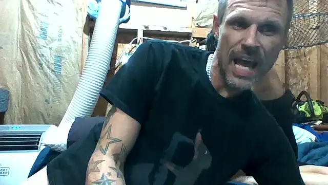 Snapshot of SillyRabbitz chatting on 26, 9, 2025 SillyRabbitz online show from 26, 9, 2025