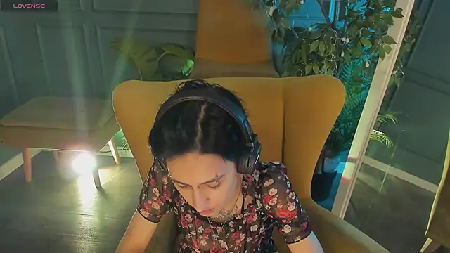 Snapshot of lisbatsyy chatting on 16, 3, 2025 lisbatsyy online show from 16, 3, 2025