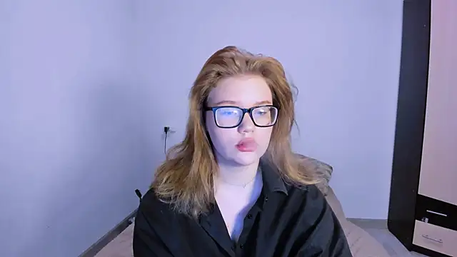 LaseyMoon online show from 16, 11, 2025