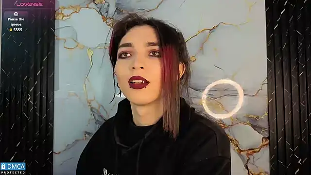 MaeveKuro online show from 4, 11, 2025