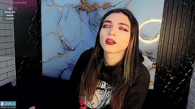 MaeveKuro online show from 18, 2, 2026