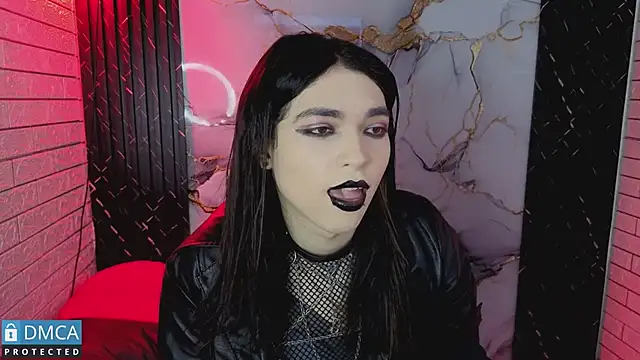 MaeveKuro online show from 2, 7, 2026