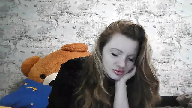 Eveline May online show from 2, 3, 2026