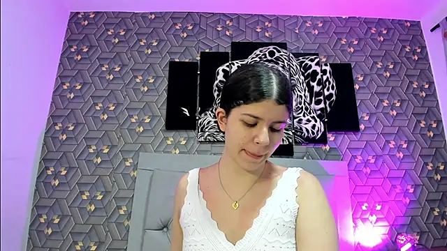 Nicolane Palmer online show from 10, 3, 2025