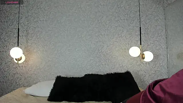 zephyra-angels online show from 11, 11, 2025