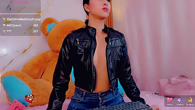 ValeriCardenas online show from 15, 3, 2025