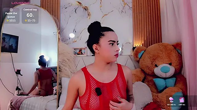 ValeriCardenas online show from 9, 8, 2026