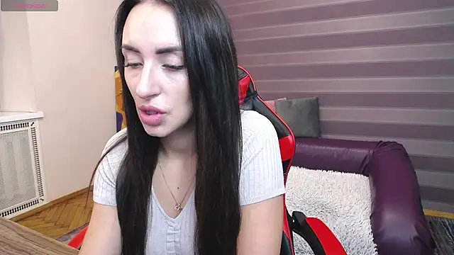 JenniferStone online show from 11, 10, 2025