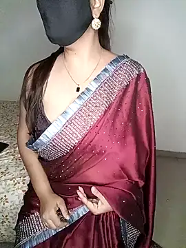 Snapshot of neha_rohan12 chatting on 15, 3, 2025 neha rohan12 online show from 15, 3, 2025