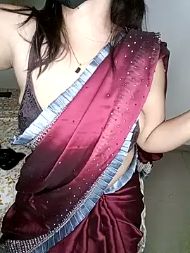 Snapshot of neha_rohan12 chatting on 15, 3, 2025 neha rohan12 online show from 15, 3, 2025