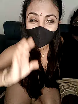 Snapshot of neha_rohan12 chatting on 27, 9, 2025 neha rohan12 online show from 27, 9, 2025