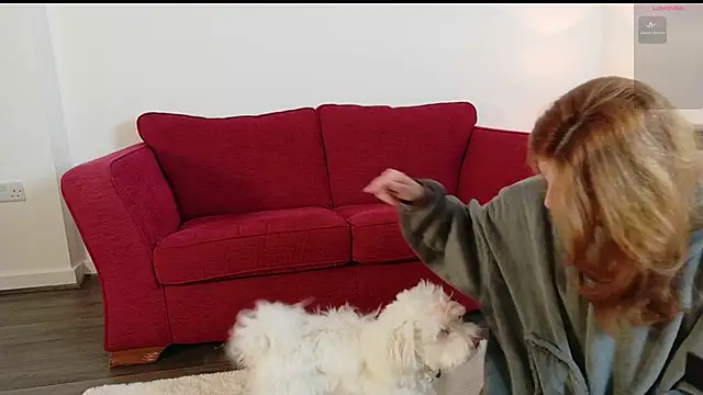 MiaM00 online show from 5, 2, 2026