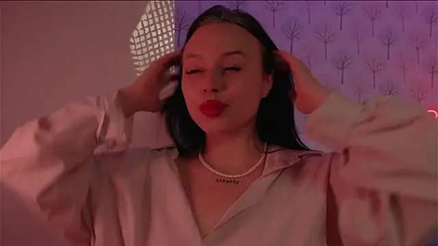 Snapshot of ElliSweetTease chatting on 30, 9, 2025 ElliSweetTease online show from 30, 9, 2025