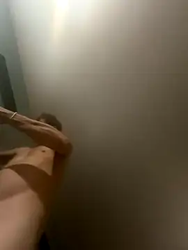 Snapshot of JerseyGem chatting on 14, 11, 2025 JerseyGem online show from 14, 11, 2025