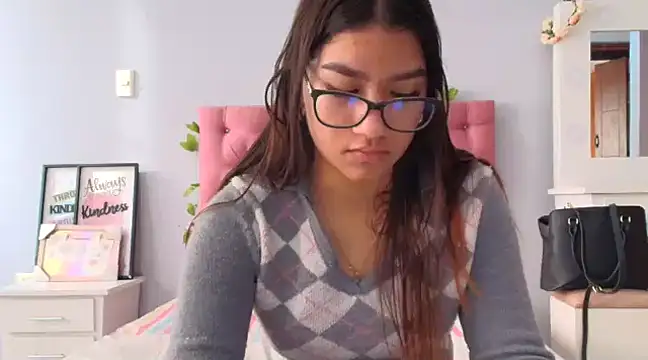 yousweet-Scarett online show from 10, 3, 2025