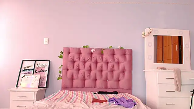 yousweet-Scarett online show from 21, 3, 2025