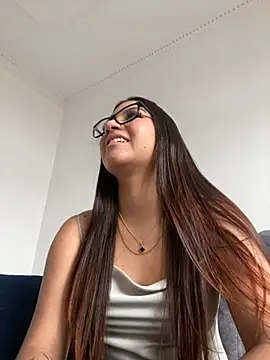 yousweet-Scarett online show from 15, 10, 2025