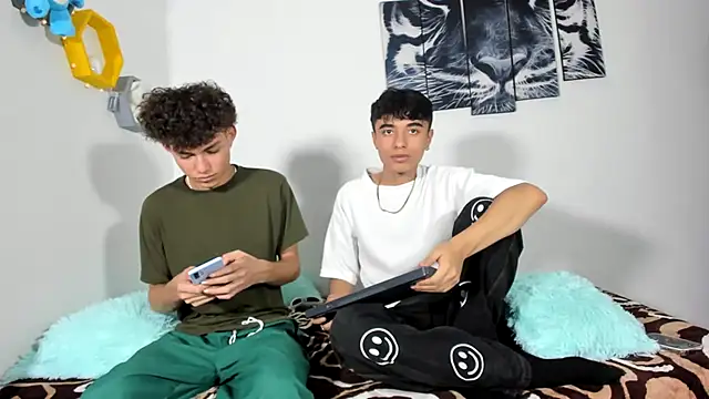 Snapshot of Maxxi_hot23 chatting on 14, 3, 2025 Maxxi hot23 online show from 14, 3, 2025