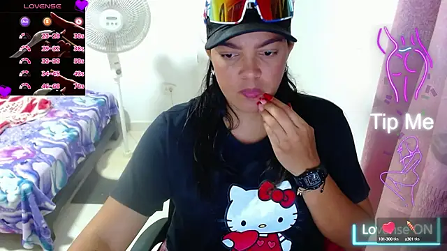 Snapshot of astrii_33 chatting on 6, 3, 2025 astrii 33 online show from 6, 3, 2025