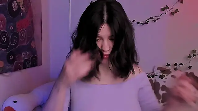 Snapshot of princes_devil chatting on 5, 3, 2025 princes devil online show from 5, 3, 2025