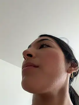 AshleyG 222 online show from 7, 5, 2026