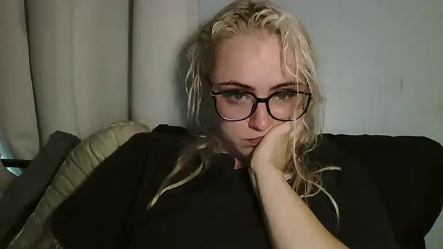 sluttypumpkin online show from 11, 7, 2026