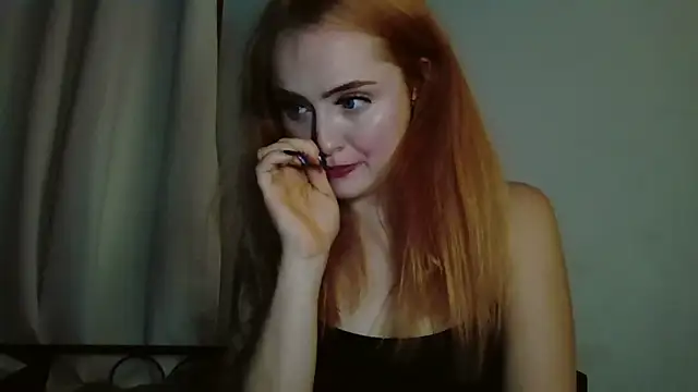 sluttypumpkin online show from 17, 7, 2026