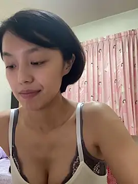 ladypaggy online show from 9, 5, 2026
