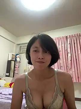 ladypaggy online show from 26, 5, 2026