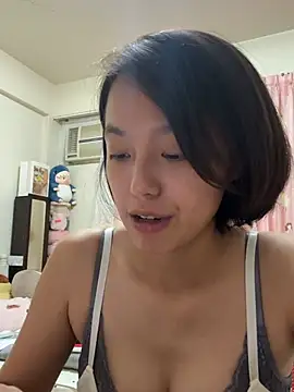 ladypaggy online show from 5, 7, 2026