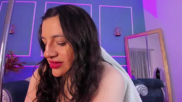 TaraTaylorr online show from 10, 9, 2025