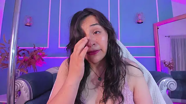 TaraTaylorr online show from 12, 9, 2025