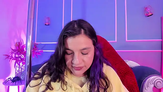 TaraTaylorr online show from 12, 2, 2026