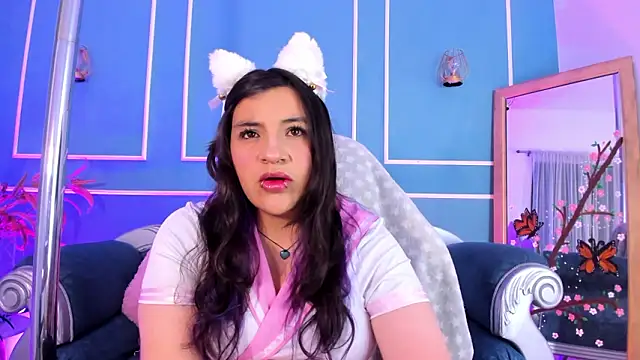 TaraTaylorr online show from 17, 3, 2026