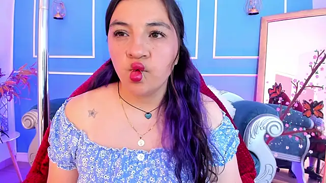 TaraTaylorr online show from 2, 5, 2026