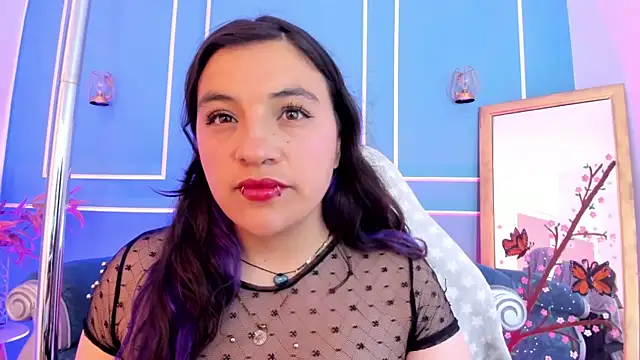 TaraTaylorr online show from 5, 5, 2026