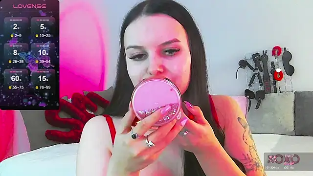 Miss Vic online show from 25, 4, 2026
