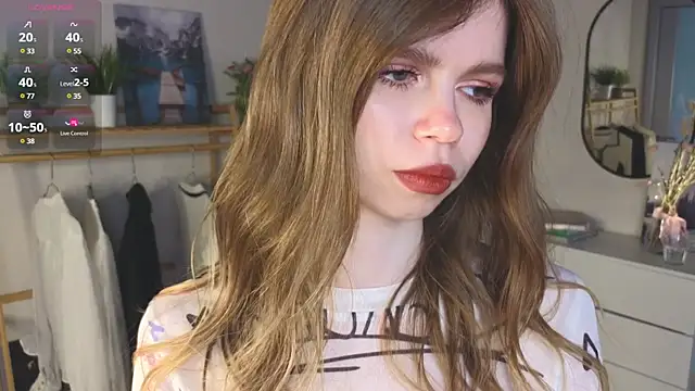 Snapshot of AmityDilley chatting on 8, 3, 2025 AmityDilley online show from 8, 3, 2025