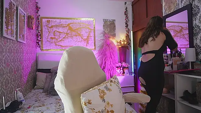 missjudi online show from 5, 12, 2025