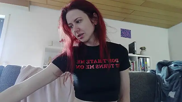 SweetSeraphine online show from 14, 9, 2025